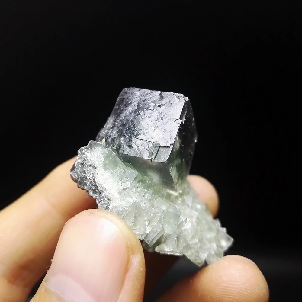 

22g natural stones and minerals quartz crystals GREEN Fluorite RARE ORE UNIQUE Specimens Y1