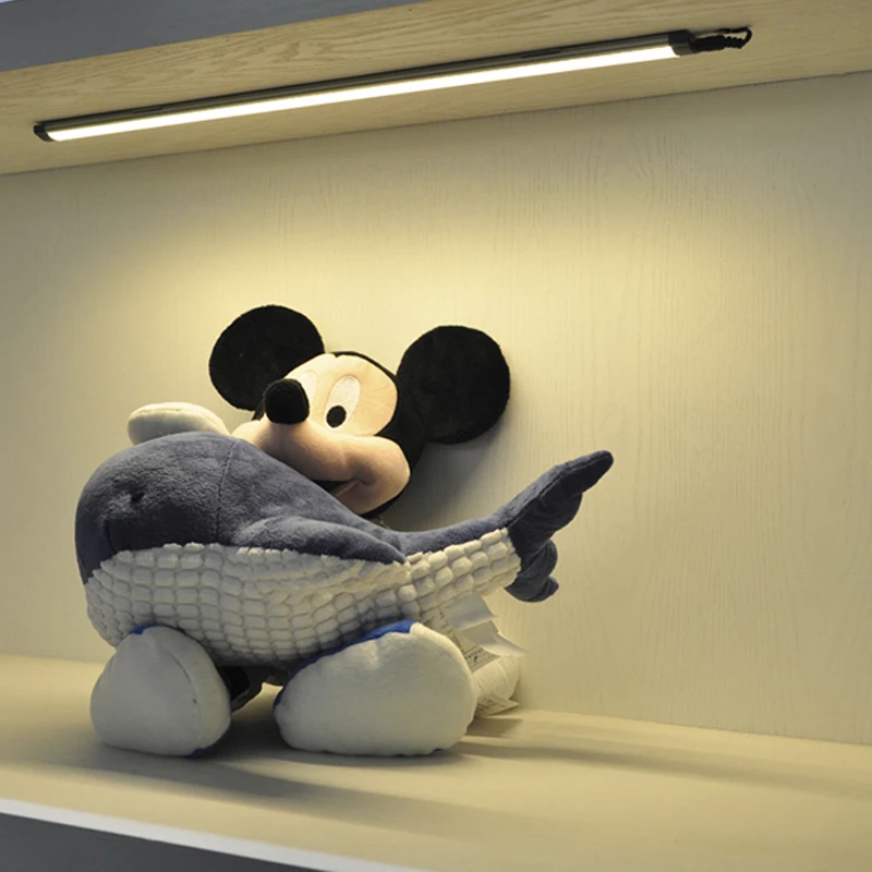 

Tanbaby led cabinet light with power adapter 3W warm white SMD led tube DC12V linear cabinet strip lights for kitchen/cabinet