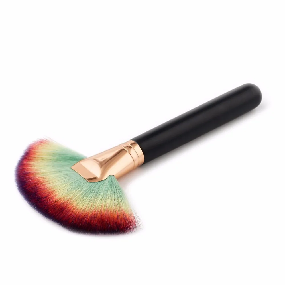 1pcs 4 Colors Bristles Makeup Brushes Large Fan Brush Blush Foundation