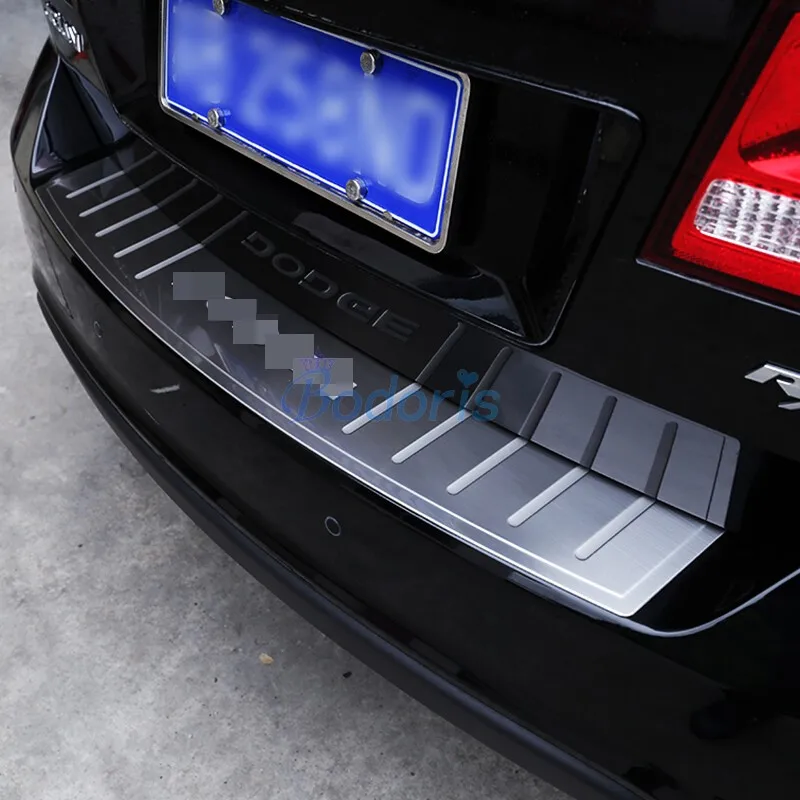 

For Dodge Journey JUCV Fiat Freemont 2009-2018 #304 Stainless Steel Rear Bumper Tail Trunk Gate Door Sill Car Styling Accessory