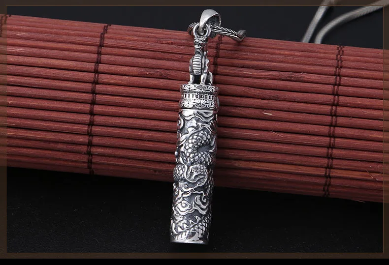 silver-gau-box-pendant0023b