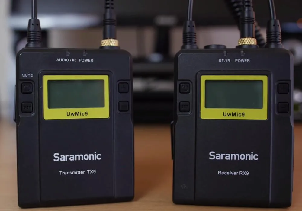 Saramonic UWMIC9 вещания UHF камера беспроводной петличный микрофон системы Передатчики+ один приемник для DSLR видеокамеры