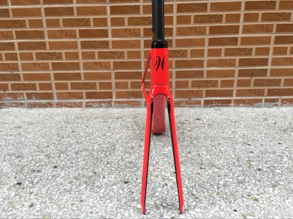 Clearance 2019 design super light FASTERWAY classic carbon road frameset D Brake carbon bike frame:Frameset+Seatpost+Fork+Clamp+Headset 6