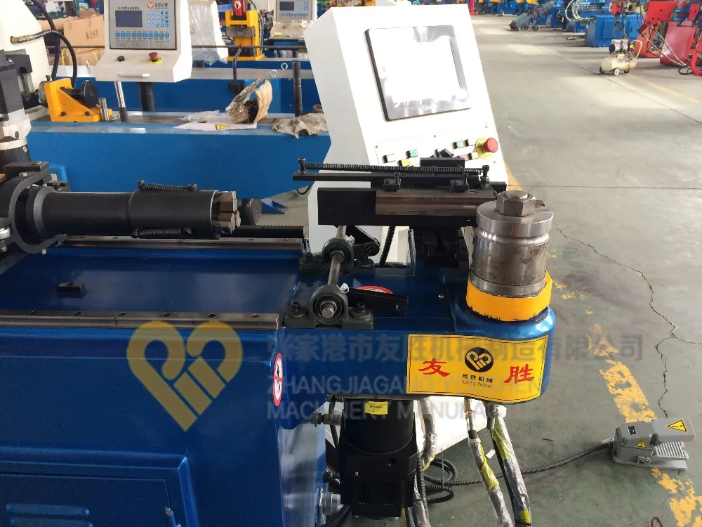 DW-18CNC SERVO MOTOR BENDER (14)