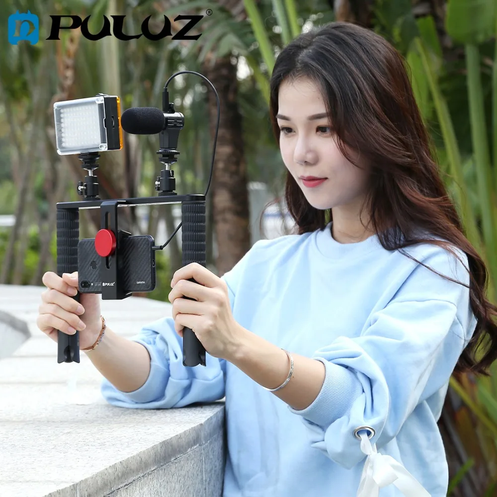 

PULUZ 4 in 1 Vlogging Live Broadcast Kits Filmmaking Recording Smartphone Rig Stabilizer Film Steady Handle Grip Rig for iPhone
