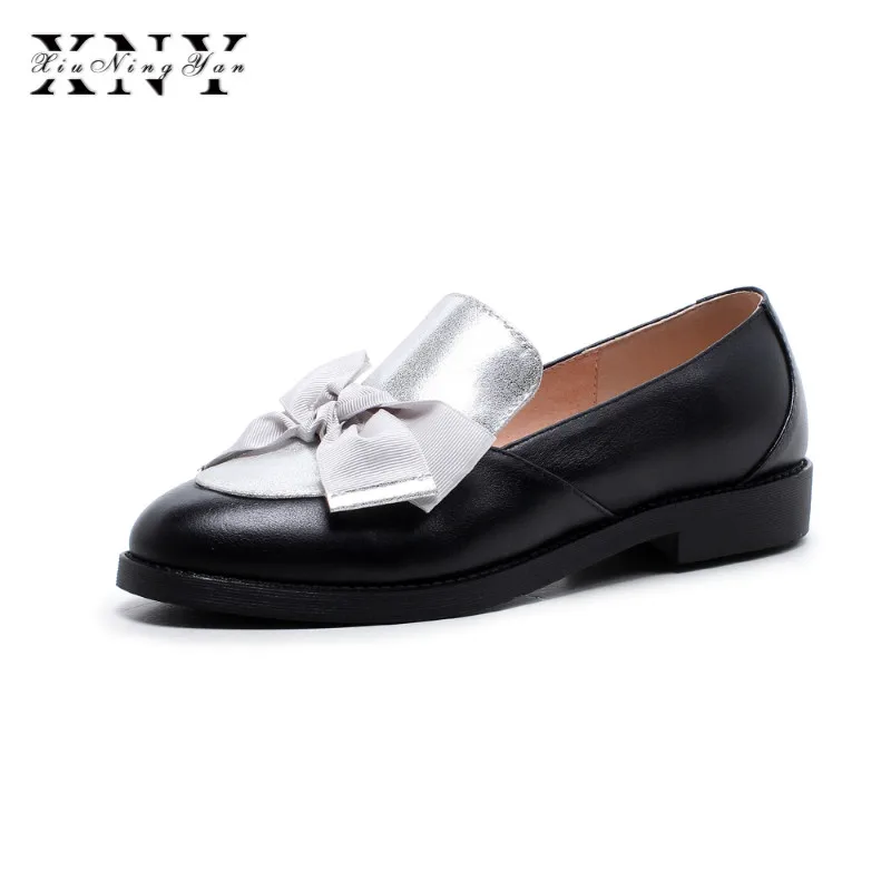 

XIUNINGYAN Spring Round Toe British Style Women's Shoes Vintage Butterfly-knot Genuine Leather Women Loafers Thick Heels Flats