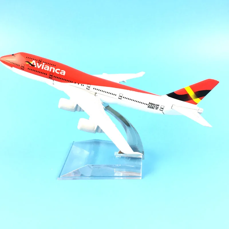 

FREE SHIPPING 16CM MODEL PLANE AIRCRAFT AVIANCA COLOMBIA B747 METAL ALLOY MODEL TOY AIRPLANE BIRTHDAY GIFT