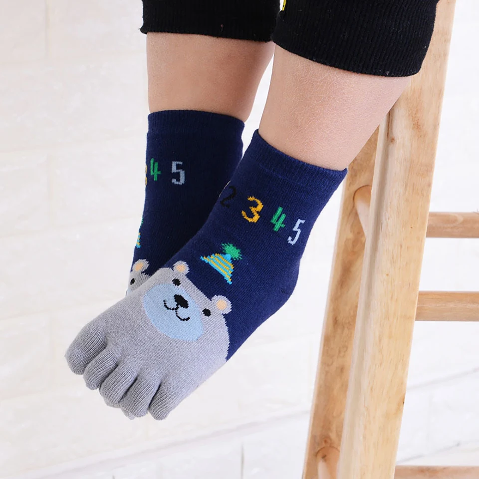 Новых детей пять пальцы рук и ног носки Носки с рисунком медведя из мультика для мальчиков и девочек, Kawaii, Колготки чулочно-носочные изделия из хлопка, теплые, милые, миленькие в японском стиле(«Детские носки подарок на день рождения От 3 до 12 лет