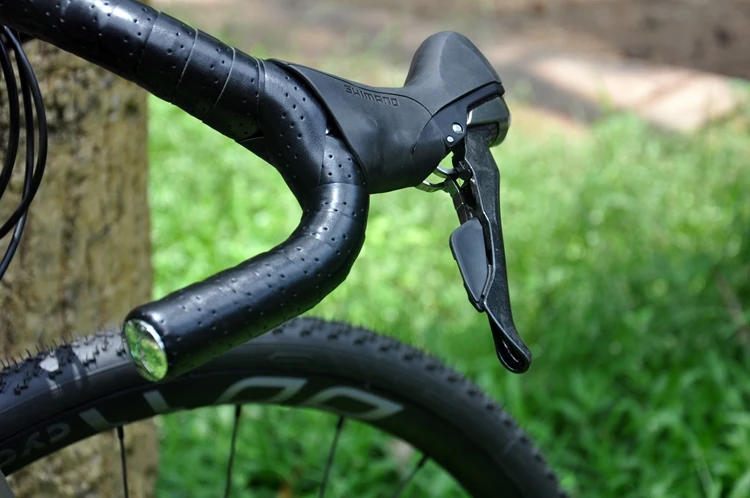 Sale DARKROCK AMPIL 700C cyclocross bicyle with shi mano 105 groupset CR-MO 4135 and Carbon fork 8.9kg light Road bikes 8 Sale DARKROCK AMPIL 700C cyclocross bicyle with shi mano 105 groupset CR-MO 4135 and Carbon fork 8.9kg light Road bikes 8