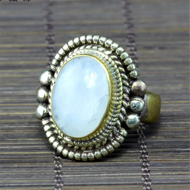 R149 Nepal Jewelry Brass Inlaid Natural Oval Moonstone Golden Rings