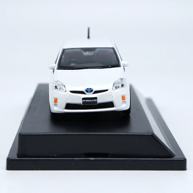 1:43 TOYOTA PRIUS литая под давлением модель автомобиля Коллекция Металл для детей подарки на день рождения оригинальная коробка