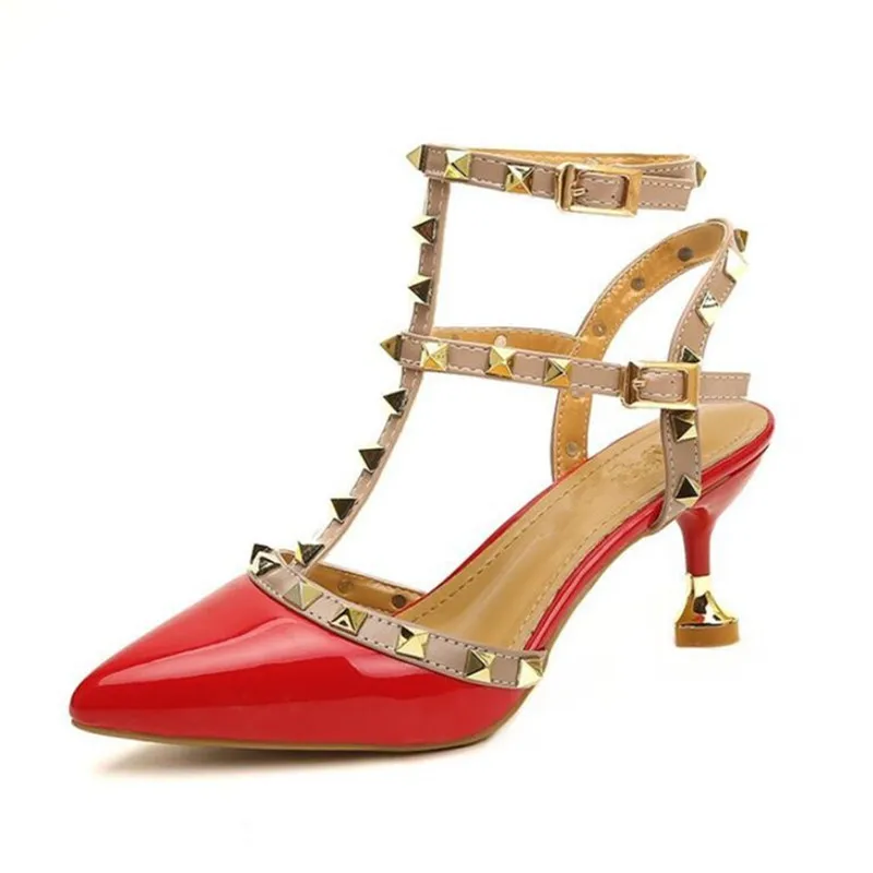 JINJOE/пикантная обувь женские летние босоножки с пряжкой и заклепками туфли на высоком каблуке модные тонкие туфли с острым носком на высоком каблуке 6,5 см - Цвет: Красный