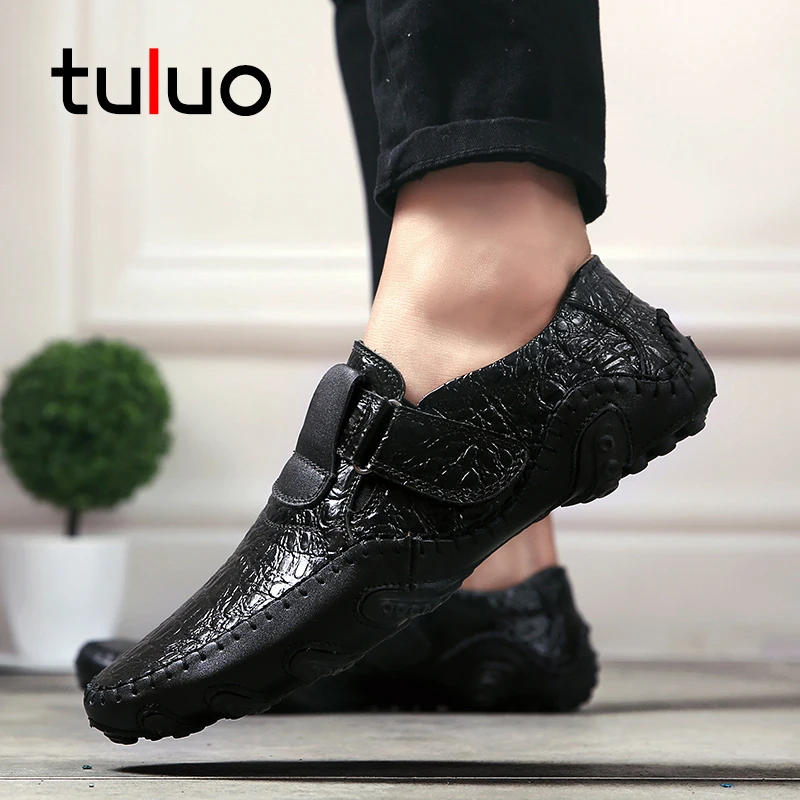 

TULUO New Genuine Leather Mens Shoes Casual Luxury Brand Men Loafers Fashion Breathable Footwear Driving Shoes Slip on Moccasins
