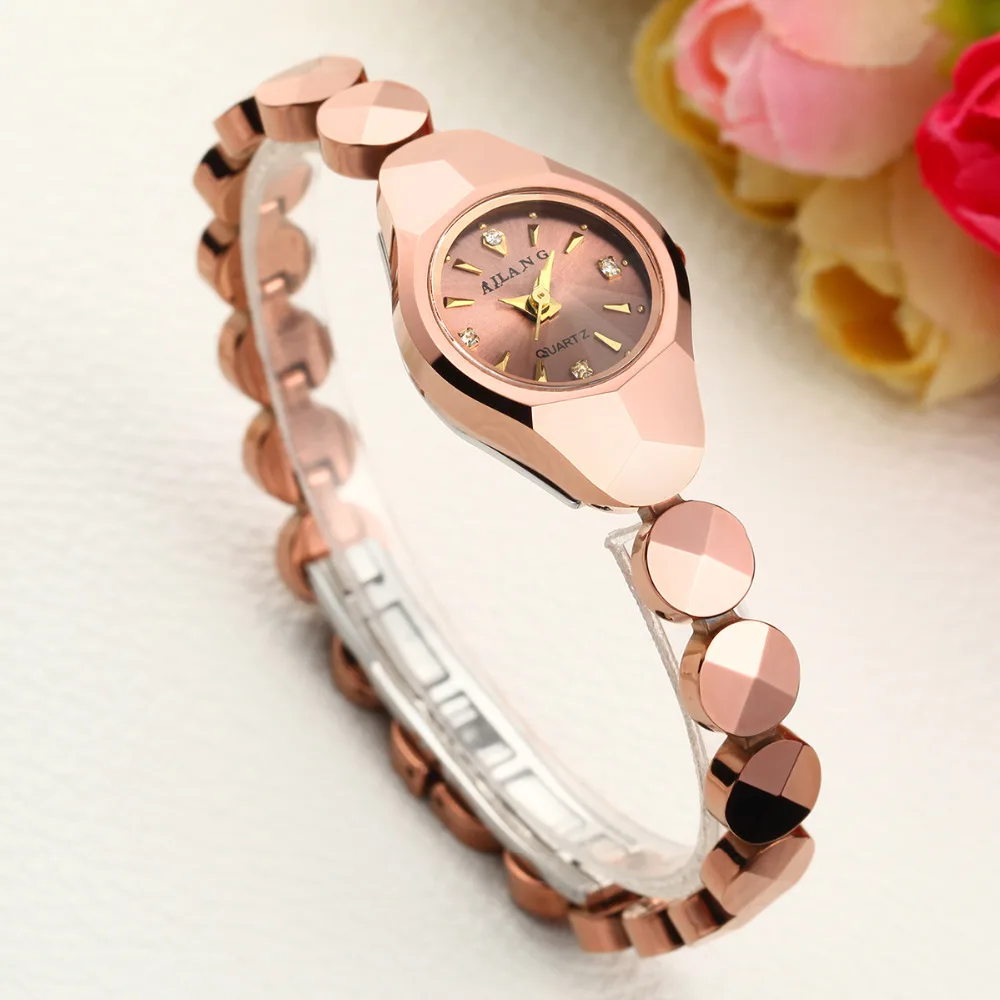 clock fashion