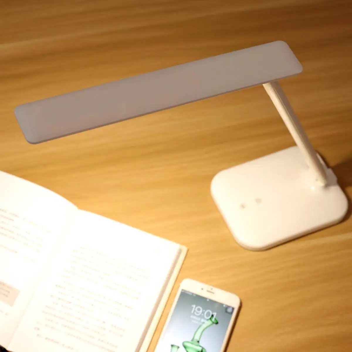 

Rechargeable Flexible Student Reading Study Desk Lamp 5W 300LM 28LED Table Lamp Lounge Light Bedside Desk Office Work Lighting