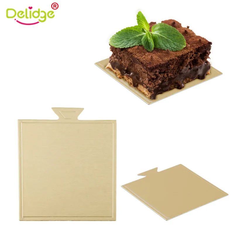  Delidge 50pcs/set Golden Paper Mousse Cake Boards Christmas Tree Shape Cupcake Tray Mouse Base Pads