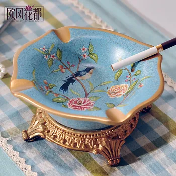 

Europe wind flora American country large ceramic ashtray ashtray personality retro office room