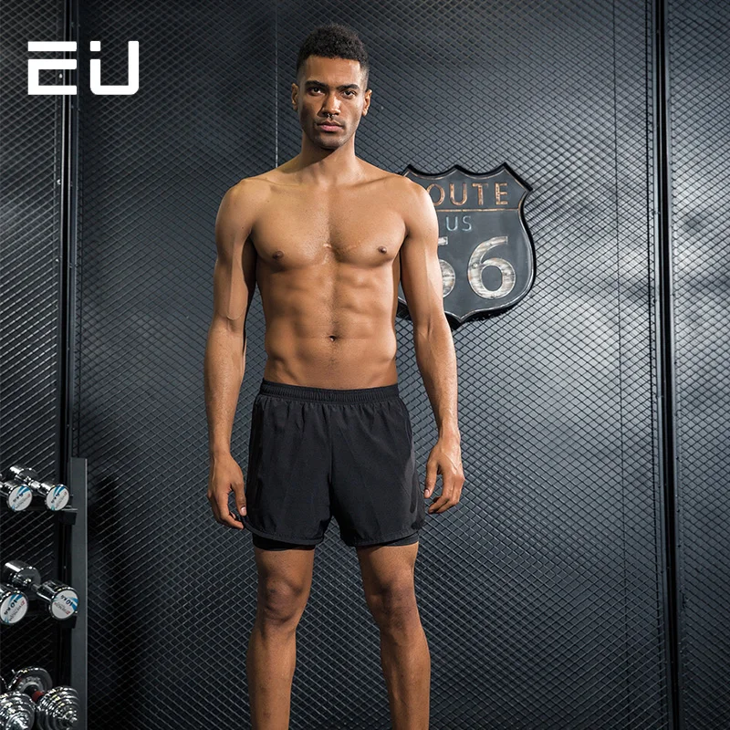 EU Brand Men Sport Shorts Quick Dry Reflective Running Shorts Men 2 in