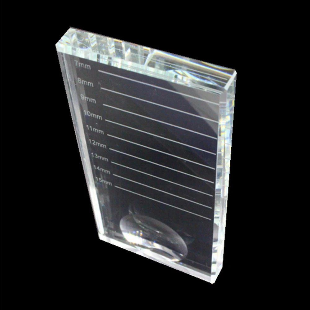 3999018933_77053424_