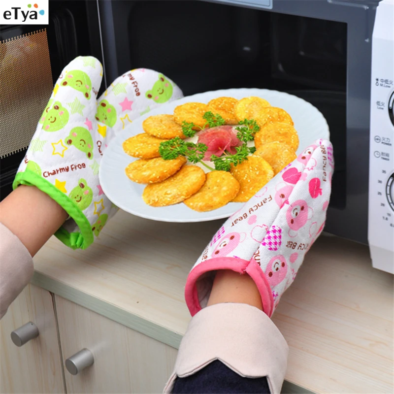1 PC Microwave Oven Mitt Heat Insulated Non slip Grill Protection Hand