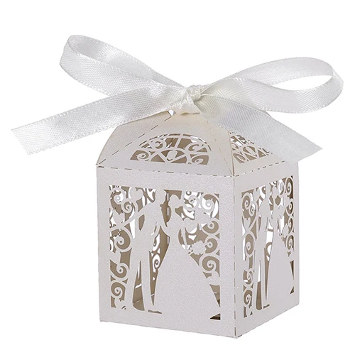 50pcs/lot Wedding Gifts For Guests Paper Box Laser Cut Gift Bag Bride and Groom Birthday Party Favors Decoration Gift Candy Box - Цвет: Bride Groom