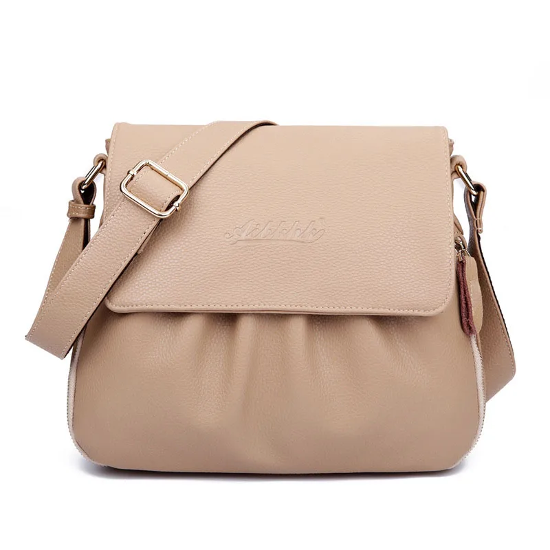 The new middle-aged zipper buckle women messenger bags fashion pure leather horizontal section square shoulder bag