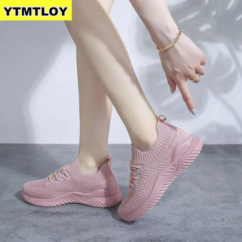 

New Summer Breathable Mesh Breathable Adult Men And Women Shoes Trend Comfortable Ultra Light Outdoor Sports Shoes