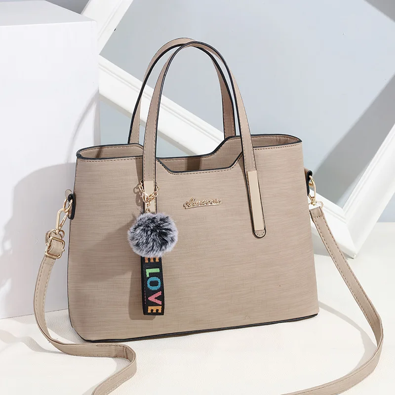 Women European Handbags Lady Fashion Hairball Crossbody Shoulder Bags Female Leather Messenger Bag Bolsa Top-Handle Purse SS7234 (17)