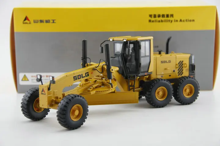 new Fine Original factory 1:35 Shandong Lingong G9190 grader model Alloy engineering machinery model Collection model Holiday