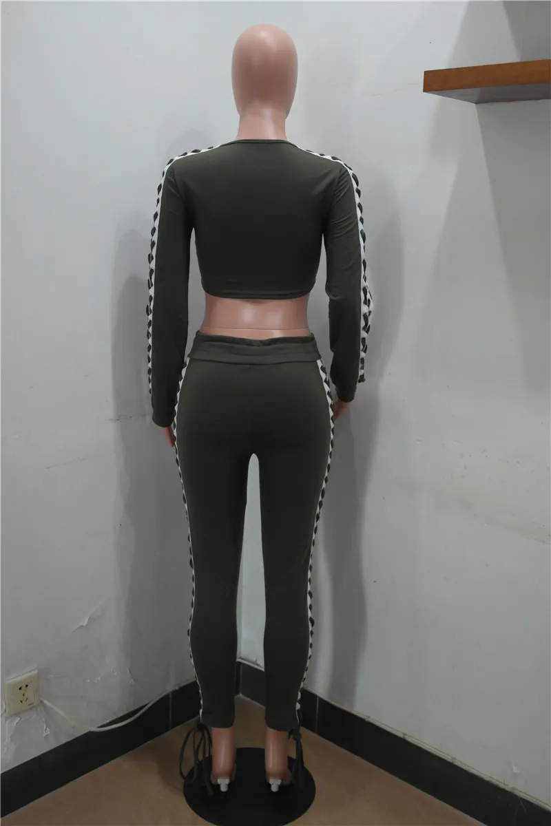  (1)