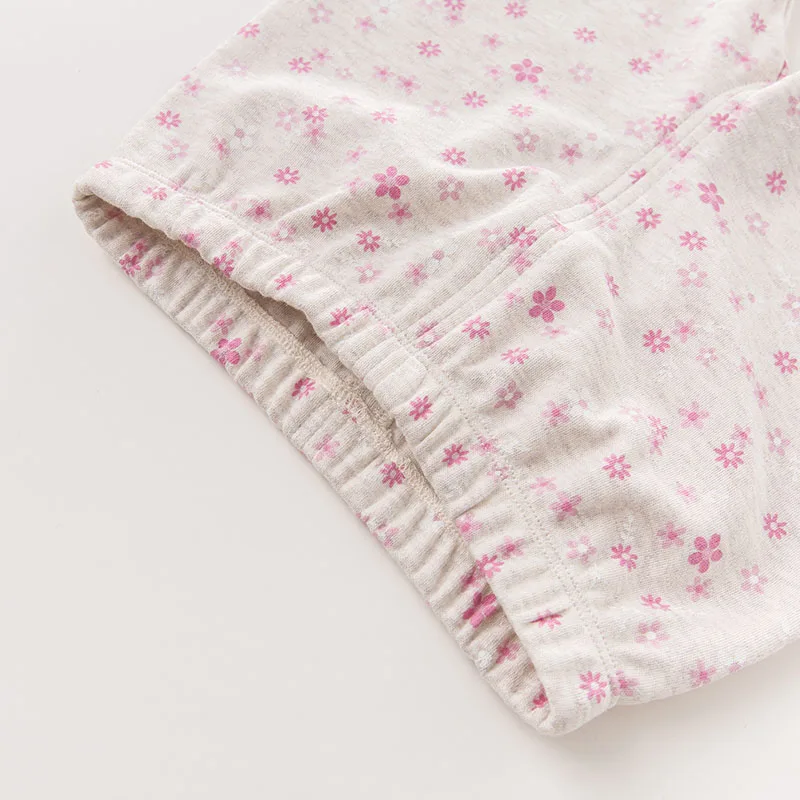 DB6485_0063_6Y3A5804