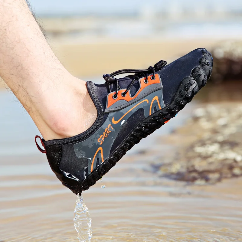 

35-46 Size New Upstream Sport Shoes Hiking Wading Aqua Shoes Men Light Outdoor Beach Sneakers Water Shoes Women zapatos de agua