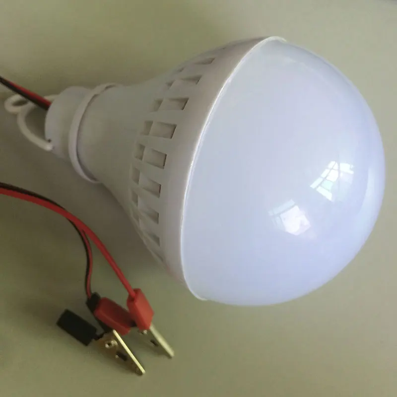 Portable 3.0m 12V LED Light Bulb Outdoor Lighting Tent Fishing With Clip 5W
