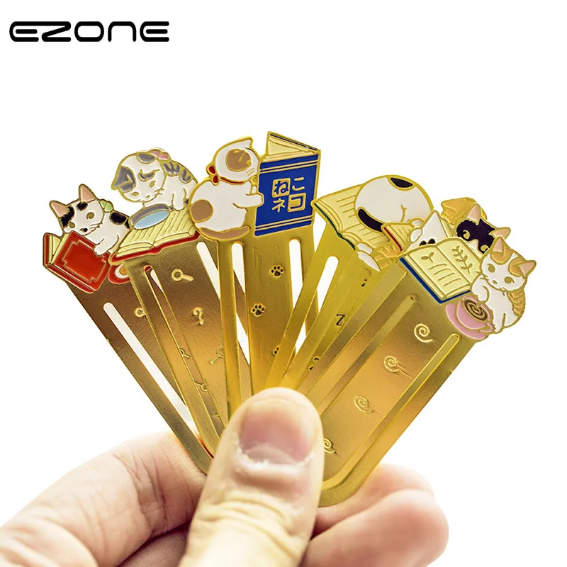 

EZONE Cute Cartoon Bookmark Design Of Kawaii Cat/Squirrel Metal Bookmarks Creatives Book Holder Promotional Stationery Book Mark