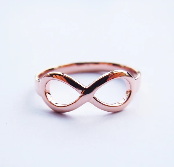 

Wellmade Genuine 925 Sterling Silver Infinity Ring
