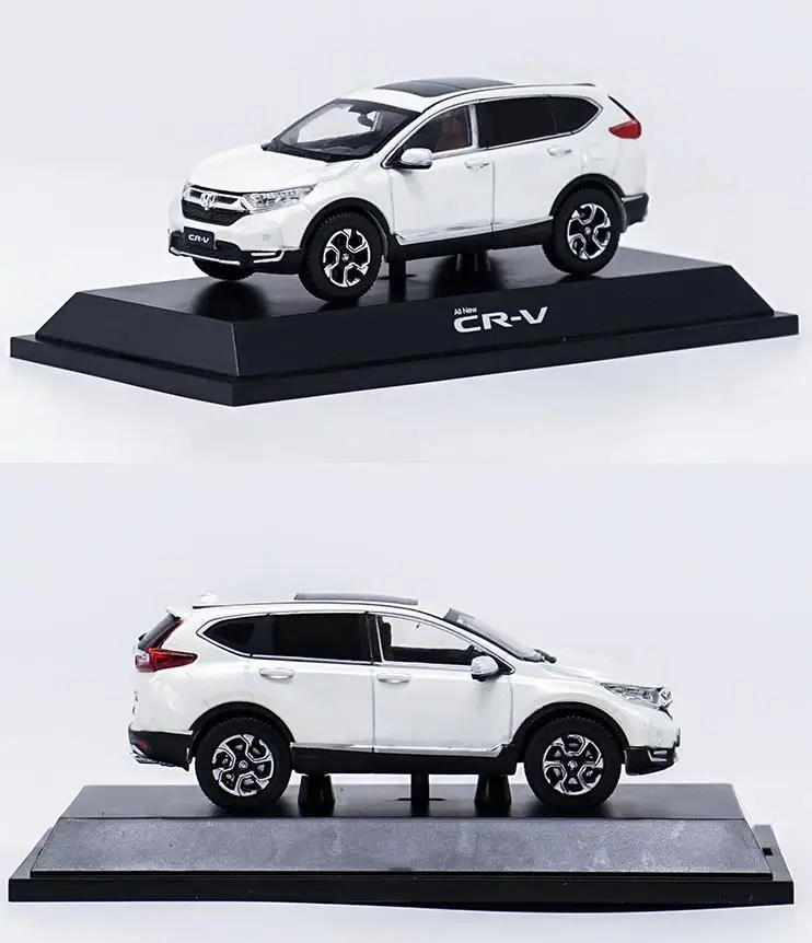 1:43 Масштаб сплава Модель автомобиля игрушки, высокая имитация Honda CRV, Коллекция игрушечных автомобилей - Цвет: Белый