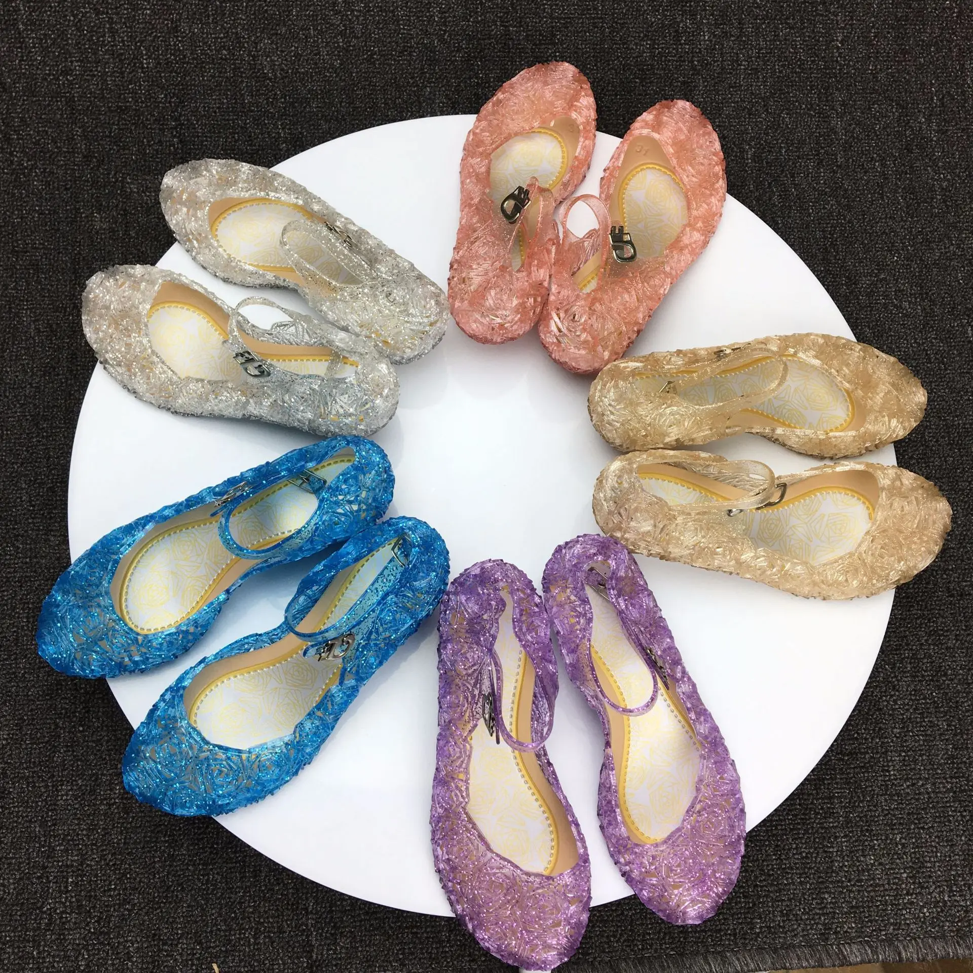 Frozen Cinderella Girl Princess Shoes Children Summer Sandals Dance Crystal Shoes Frozen Cinderella Girl Princess Shoes Children Summer Sandals Dance Crystal Shoes