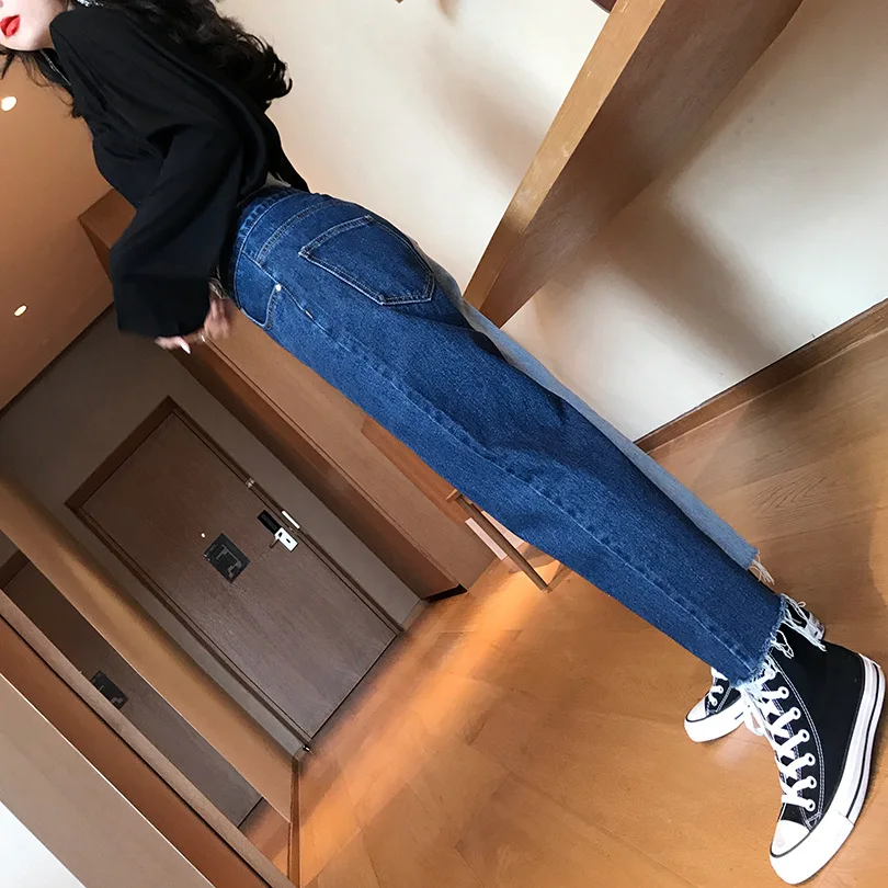 spring New style mock two-piece contrasting color stitching jeans women's Hong Kong-style slimming straight-cut ankle-lengt