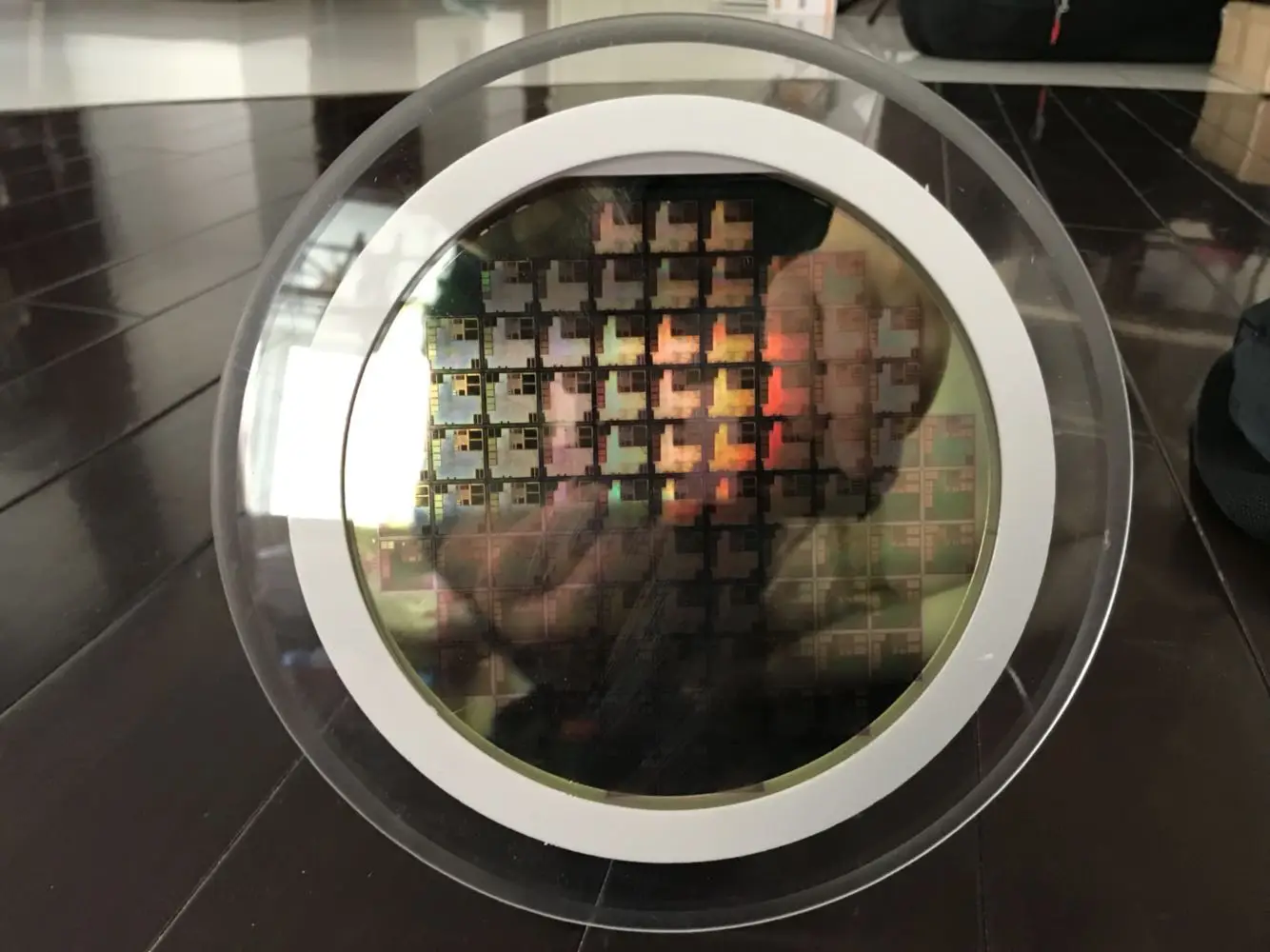 

Full New 6 Inch Photolithography Circuit Piece Wafer Semiconductor Exhibits