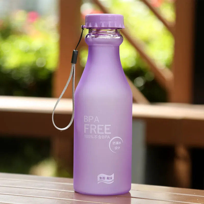 Портативный 550 мл пластиковая Спортивная бутылка для воды, герметичные бутылки для езды на открытом воздухе, путешествий, скалолазания, кемпинга E2 - Цвет: Matte Purple
