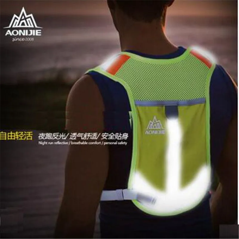 AONIJIE Men Women Lightweight Running Backpack Outdoor Sports Trail Racing Marathon Hiking Fitness Bag Hydration Vest Pack AONIJIE Men Women Lightweight Running Backpack Outdoor Sports Trail Racing Marathon Hiking Fitness Bag Hydration Vest Pack