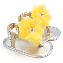 Красивые детские сандалии для девочек Летняя кожаная обувь принцессы с большим цветком безопасная обувь с мягкой подошвой для детей от 0 до 18 месяцев