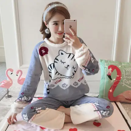 

Women's Pajamas Autumn and Winter Pajamas set Women Long Sleeve Sleepwear Flannel Warm Lovely Tops + Pants Sleep Pyjama Female