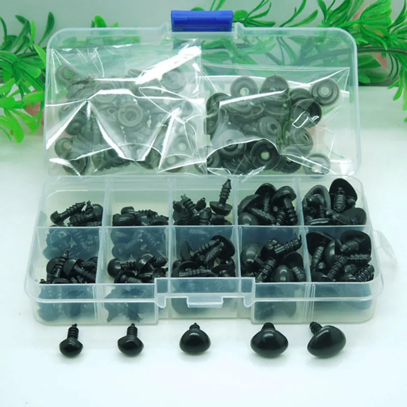 

1Box(100pcs) 5size Plastic Safety Nose Triangle For Bear Doll Animal Puppet Making - 100 pcs/lot