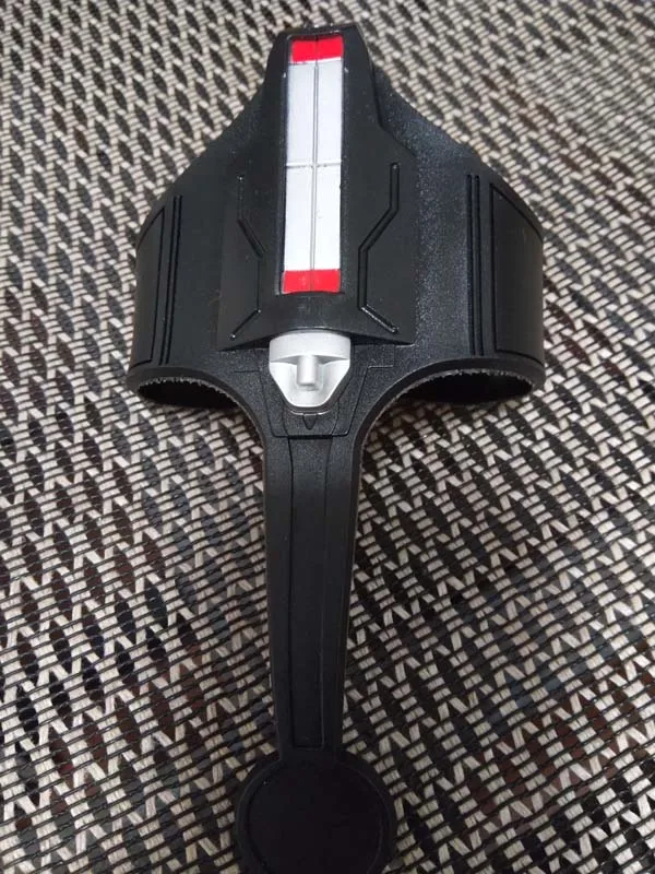 2pc Spider-Man Homecoming Cosplay Spiderman Peter Parker Superhero Web Shooter Props Decorate 2pc Spider-Man Homecoming Cosplay Spiderman Peter Parker Superhero Web Shooter Props Decorate