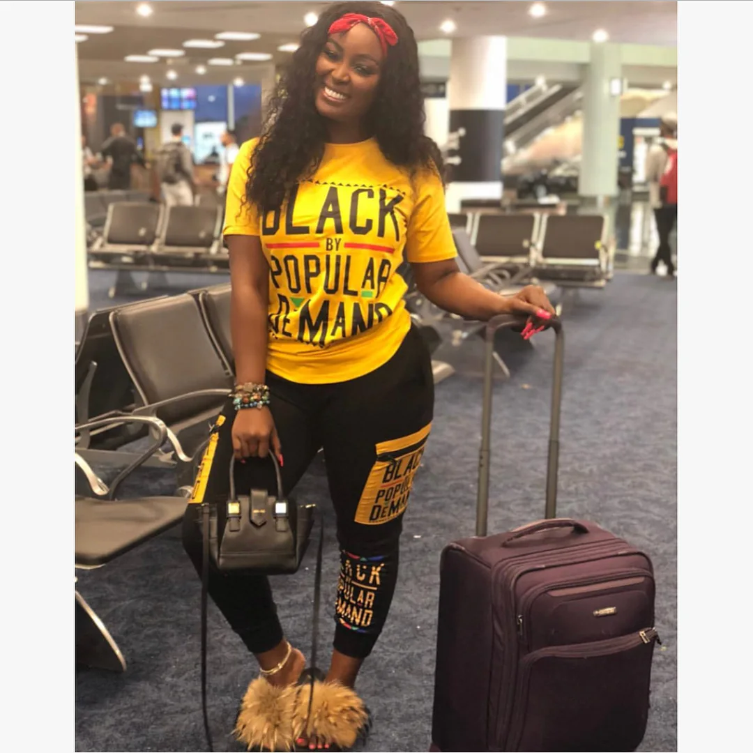 انخفاض الشحن الشارع الشهير إلكتروني طباعة رياضية 2 قطعة وتتسابق عارضة T قميص + ركض السراويل زائد حجم طقم رياضي 2019 الساخن انخفاض الشحن الشارع الشهير إلكتروني طباعة رياضية 2 قطعة وتتسابق عارضة T قميص + ركض السراويل زائد حجم طقم رياضي 2019 الساخن