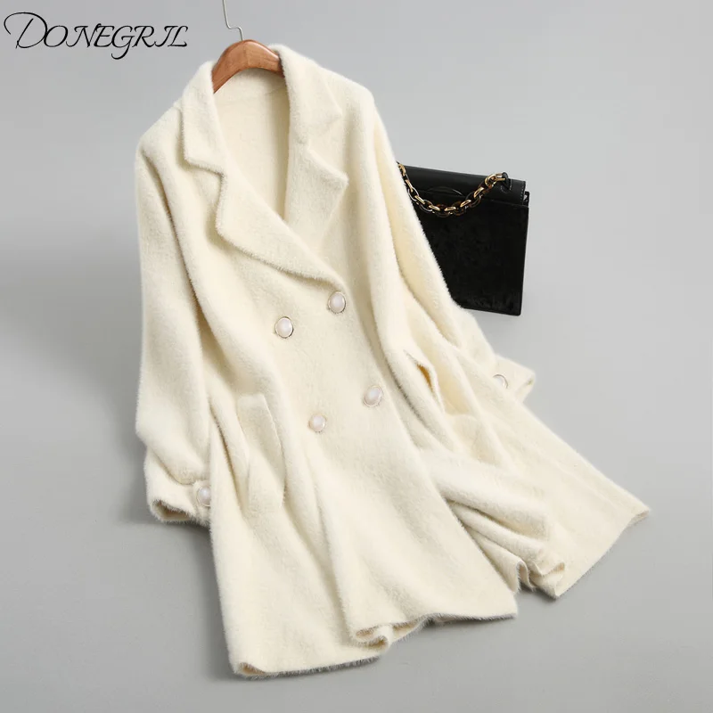 

2018 winter warm knitted sweater Diamond velvet coat Double-breasted women outerwear coats women's thermal jacket overcoat