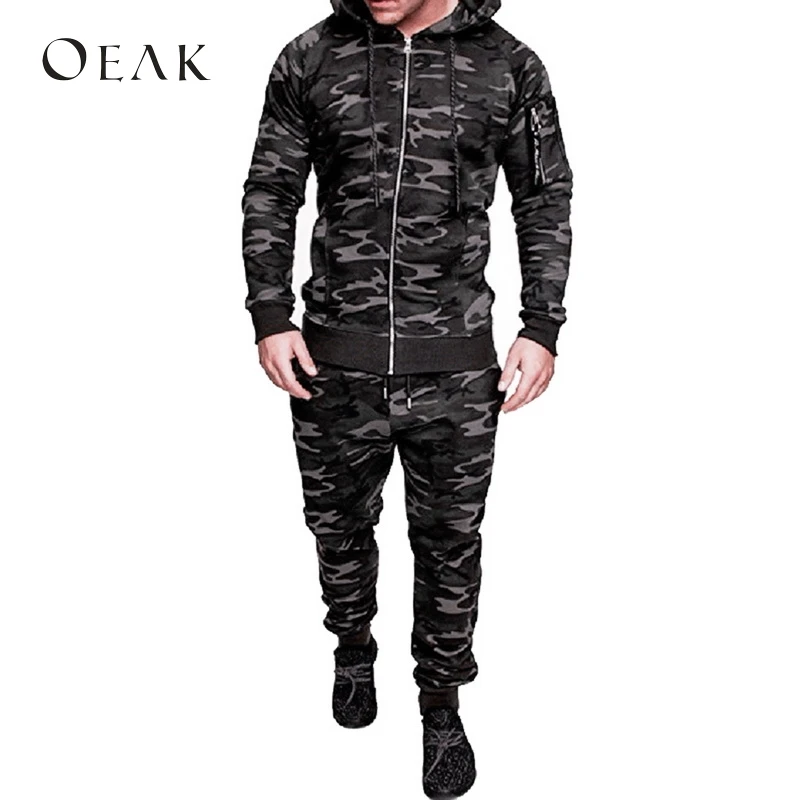 Oeak осень Камуфляж для мужчин костюмы лоскутное спортивная с капюшоном спортивный костюм двойка комплект шнурок tenue de sport homme