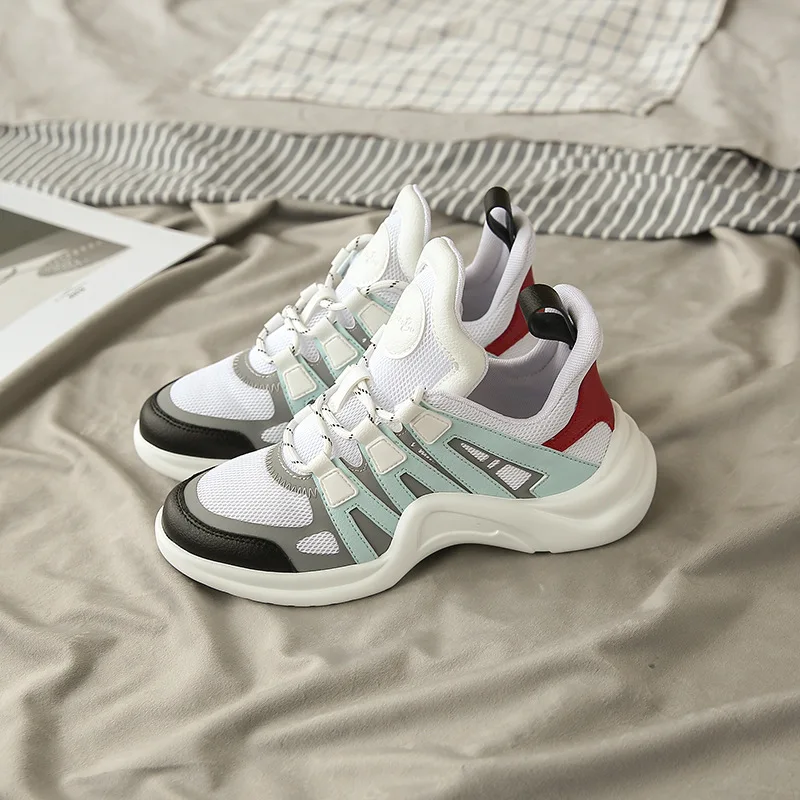 

2019 spring new fashion Korean version of the wild Harajuku breathable mesh shoes ins super fire shoes women's shoes.