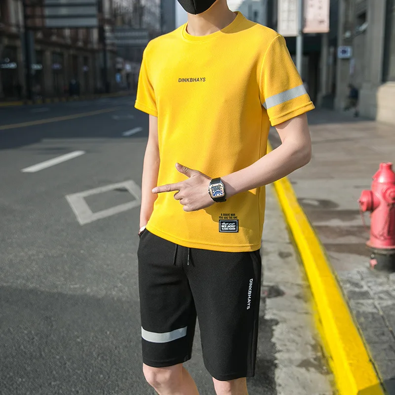 

Summer Korean Version of The New Men's Short-sleeved Suit Shorts Trend Shirt T-shirt Half-sleeved Five Pants Men's Sports Suit